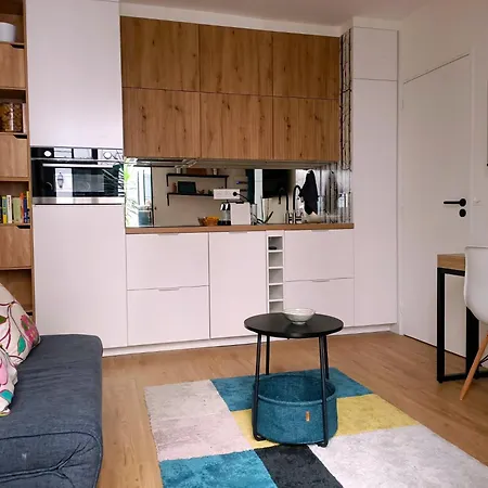 Apartment And Cosy 1 Bedroom Paris