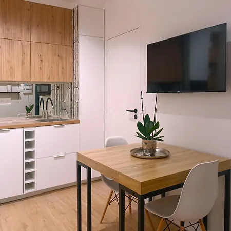 And Cosy 1 Bedroom *