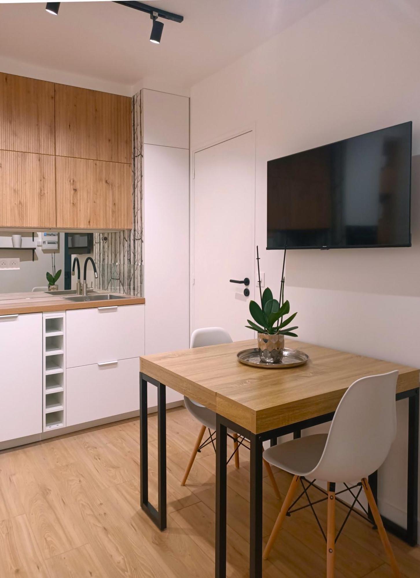 And Cosy 1 Bedroom *